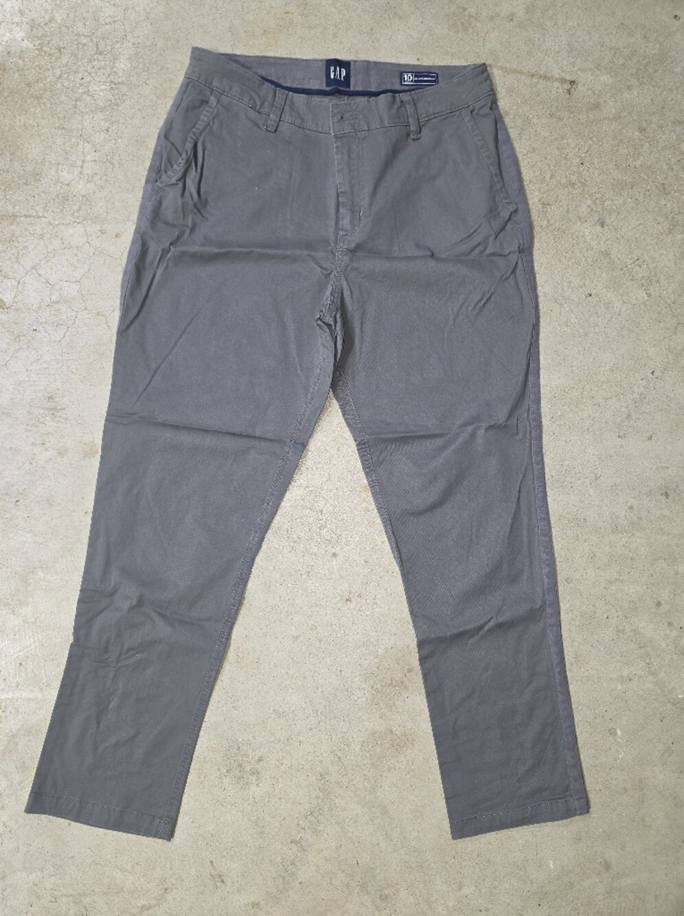 GAP Relaxed Girlfriend Chino Pants Women’s Size 10 Gray